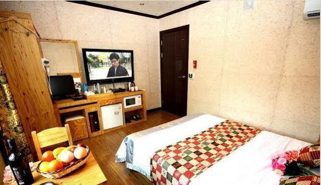 Gung Hotel 全州市 外观 照片